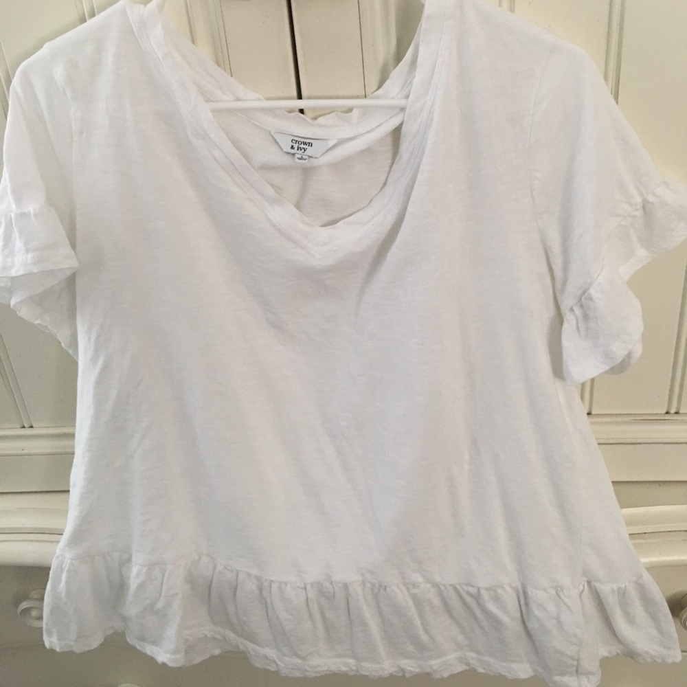 Crown & ivy top